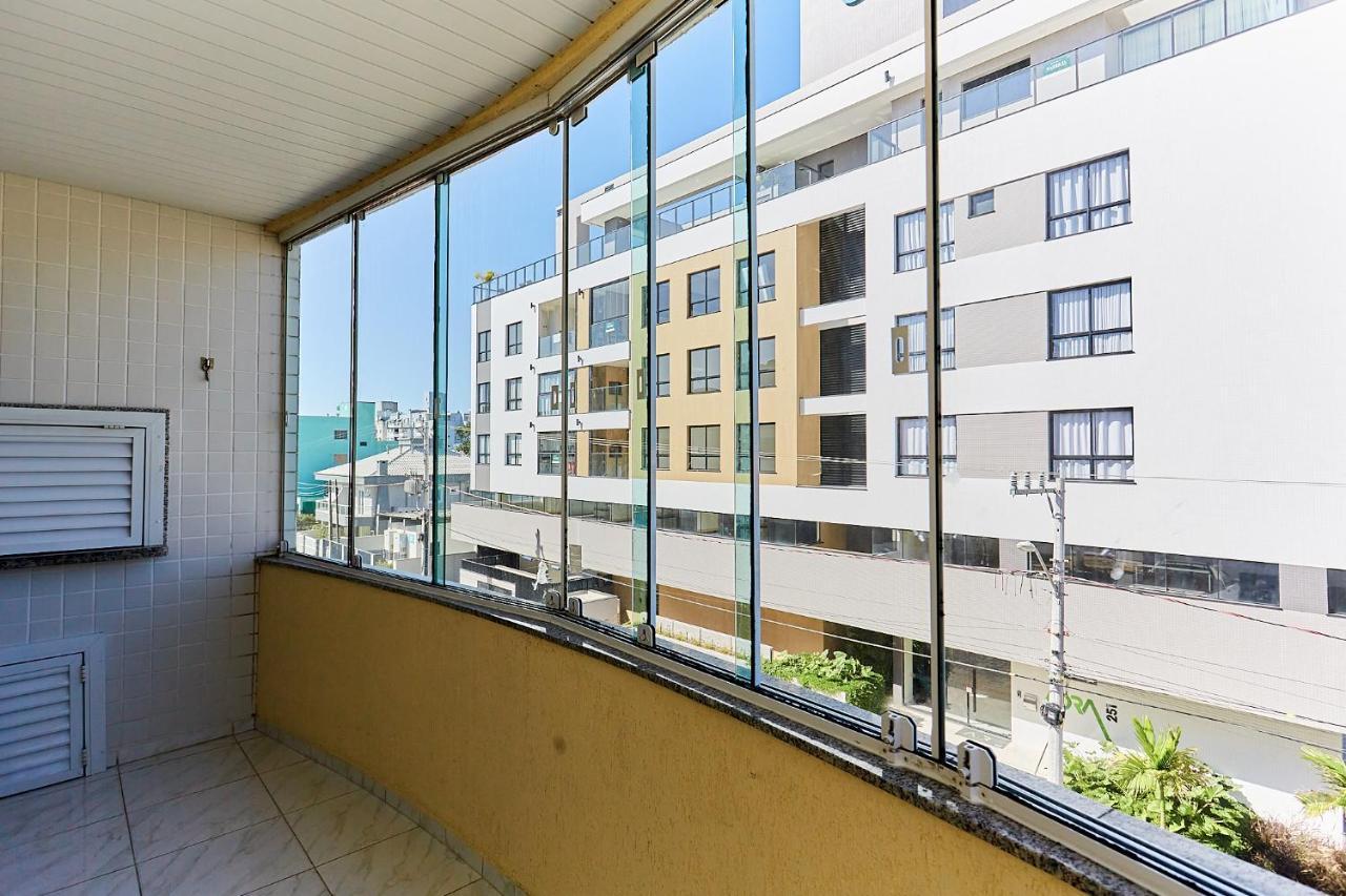 1040 - Departamento 2 Quartos Na Rua Pirajica . 200 M Da Praia Bombinhas Centro Bagian luar foto